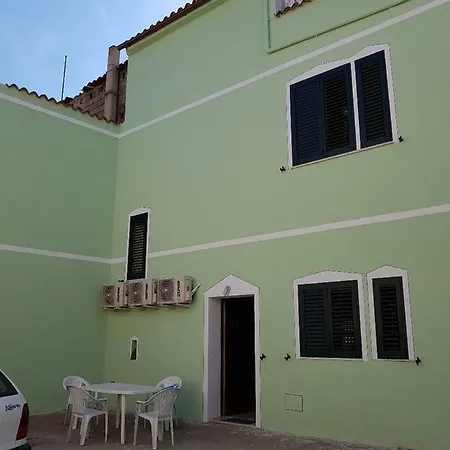 Su Kaktus Bed & Breakfast