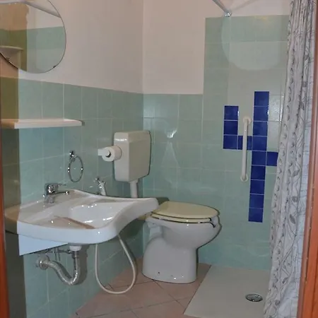 Bed & Breakfast Su Kaktus Orosei